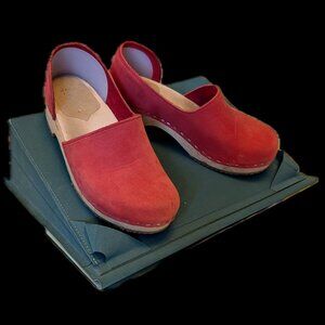 Sandgren Brett low closed-back clogs